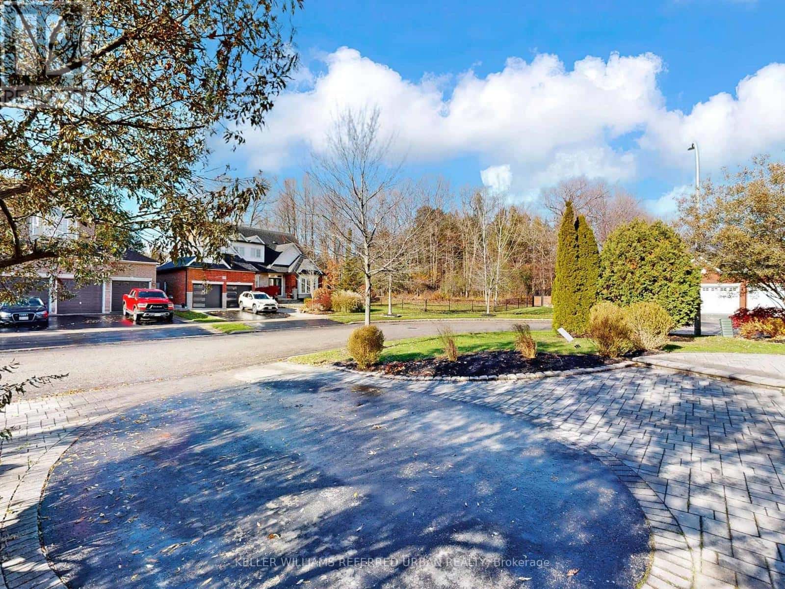 176 TORMINA BOULEVARD — Whitby (Taunton North), Ontario - Photo 5 of 48