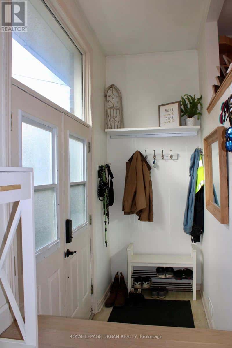 743 WEST SHORE BOULEVARD — Pickering (West Shore), Ontario - Photo 3 of 30