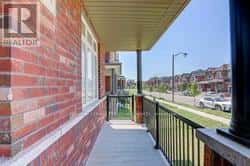 31 BEECHBOROUGH CRESCENT — East Gwillimbury (Sharon), Ontario - Photo 4 of 31