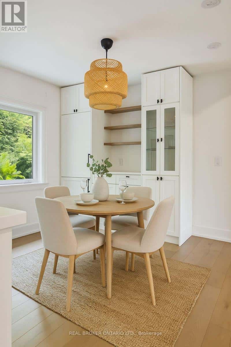 658 DAVENPORT ROAD — Toronto (Casa Loma), Ontario - Photo 4 of 37