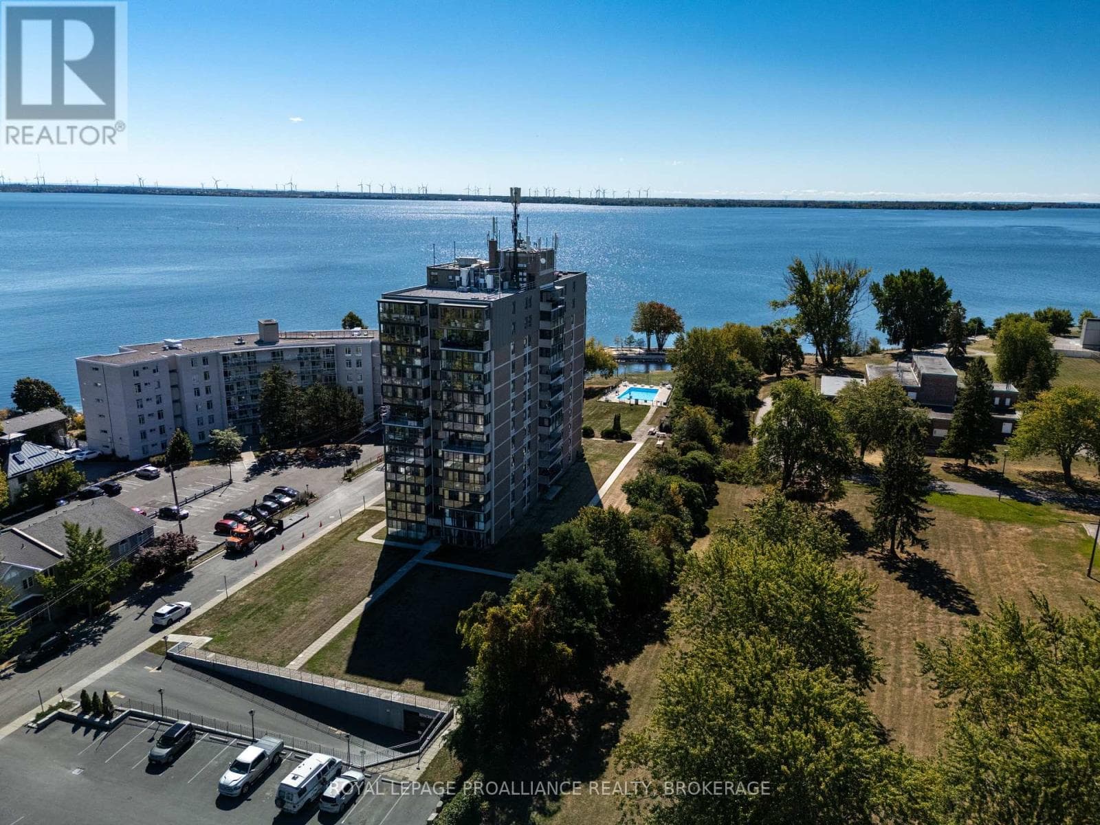 501 - 2 MOWAT AVENUE — Kingston (Central City West), Ontario - Main photo