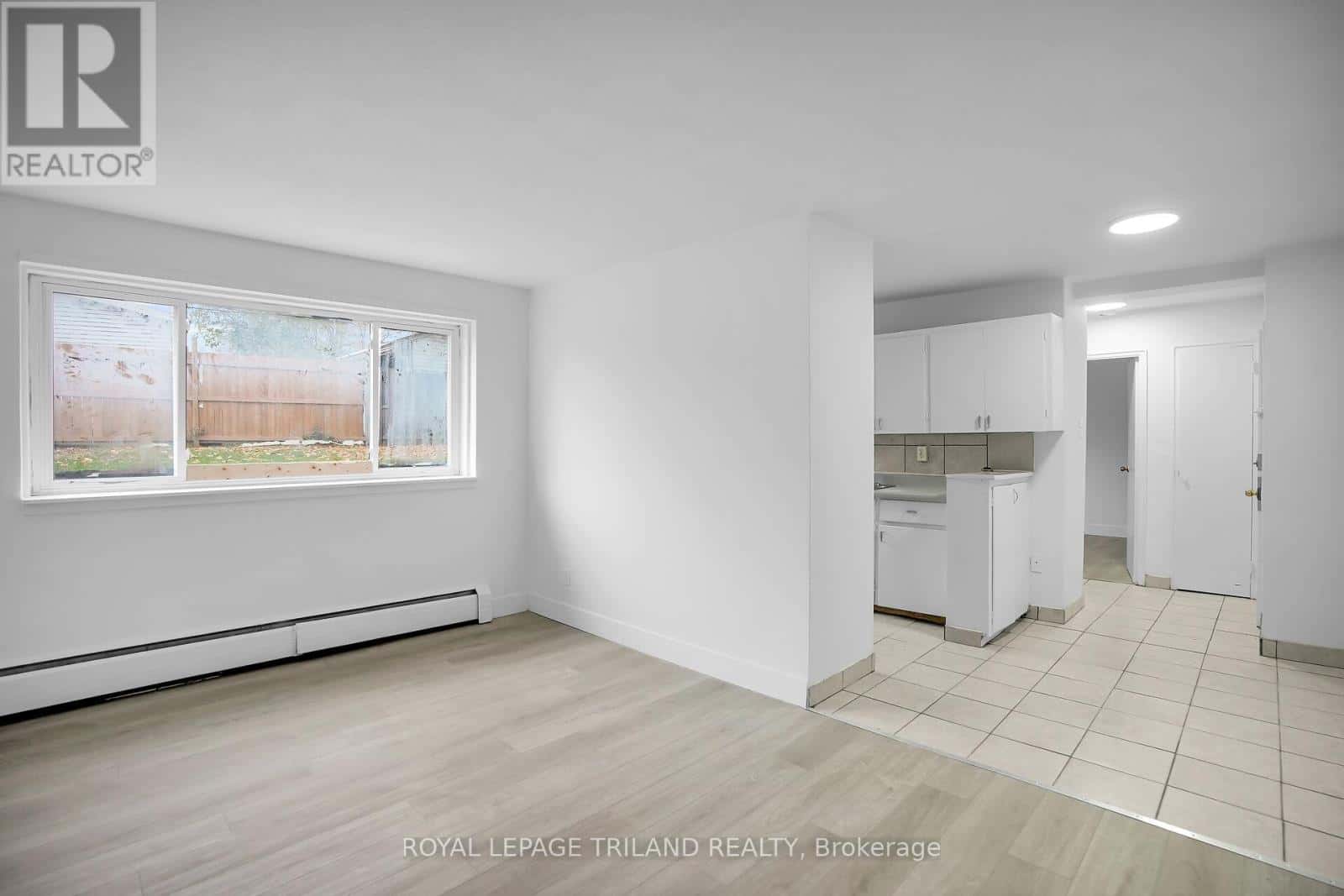 6 - 852 TRAFALGAR STREET — London East (East L), Ontario - Photo 5 of 9