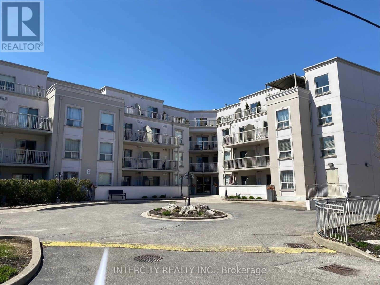 250 Pine Grove Road 304