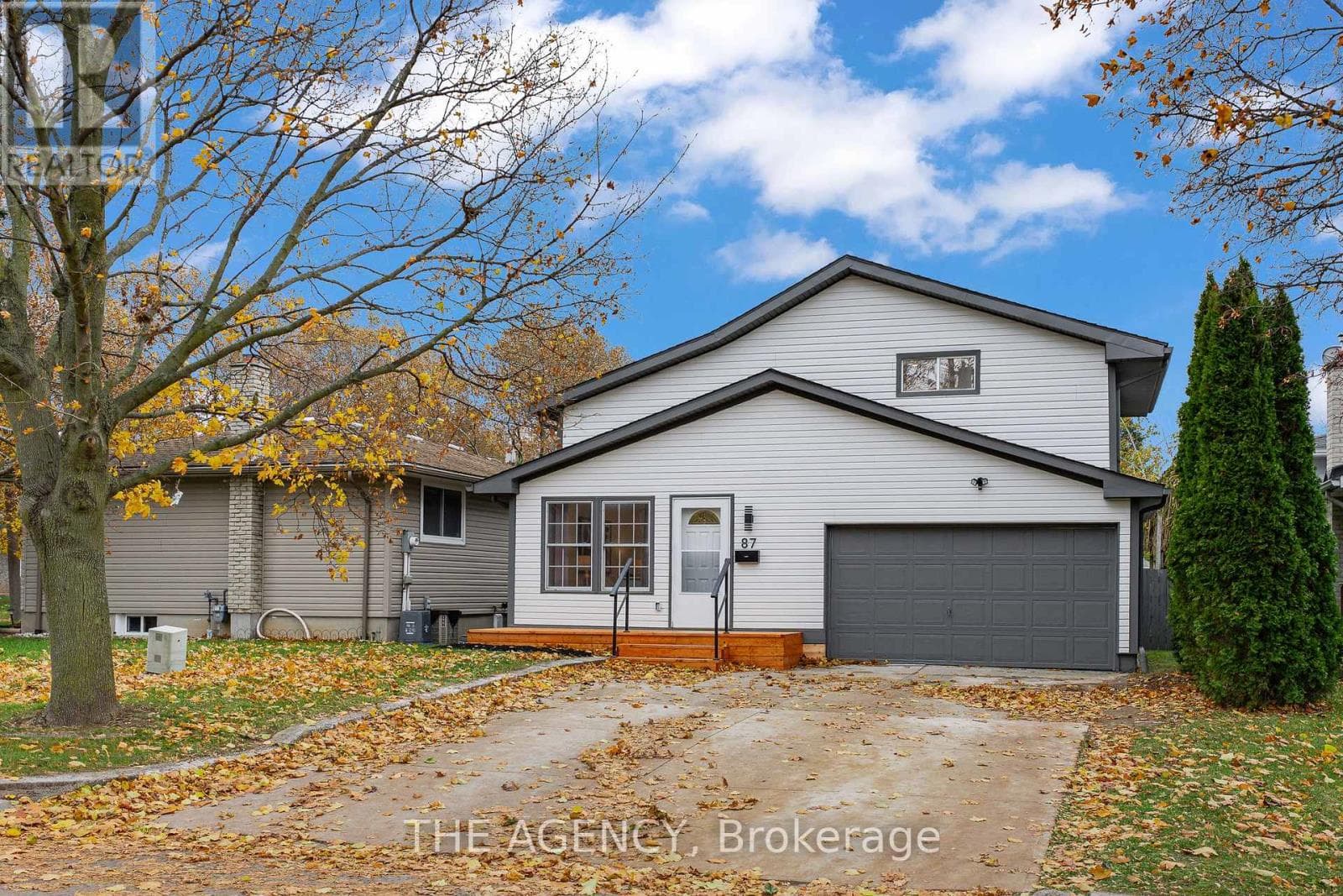 87 LAFAYETTE DRIVE — St. Catharines (Lakeport), Ontario - Main photo