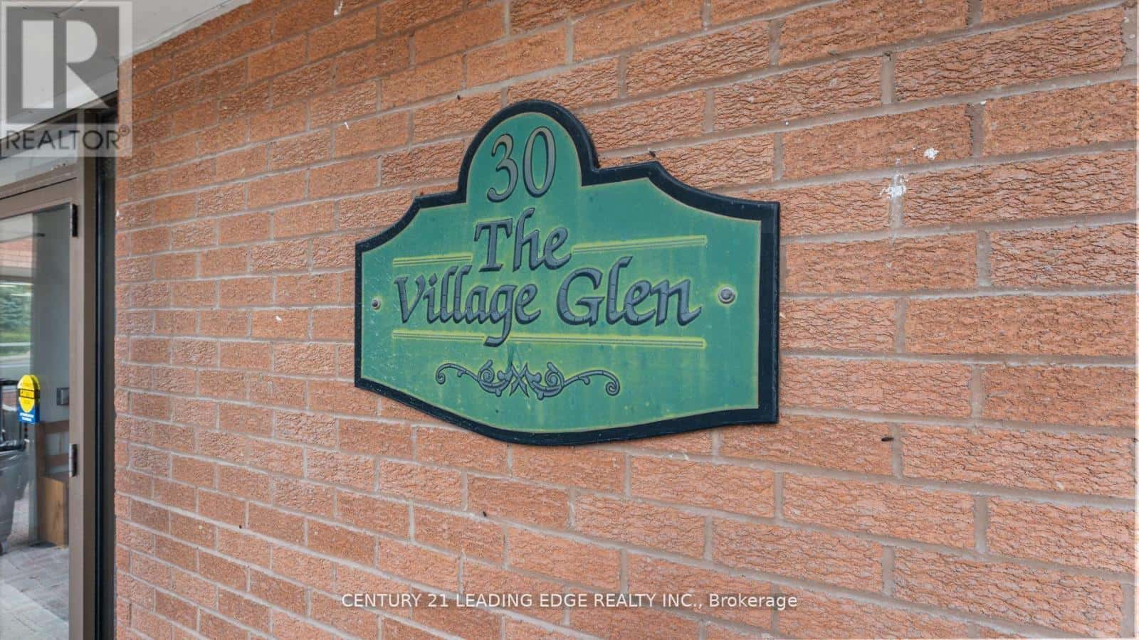 310 - 30 WILSON STREET — Markham (Old Markham Village), Ontario - Photo 3 of 46