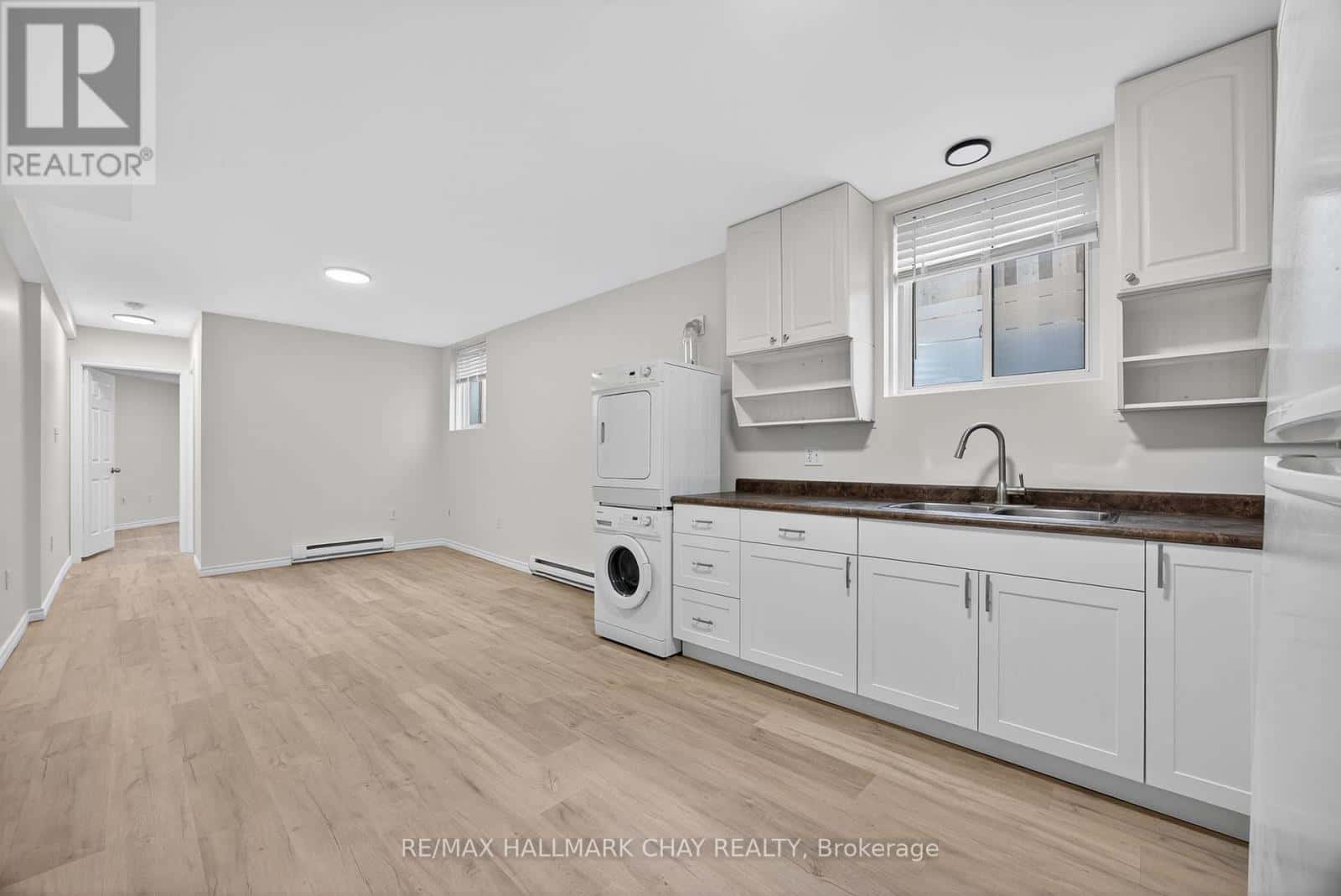 LOWER - 158 PRINGLE DRIVE — Barrie (Edgehill Drive), Ontario - Photo 5 of 10