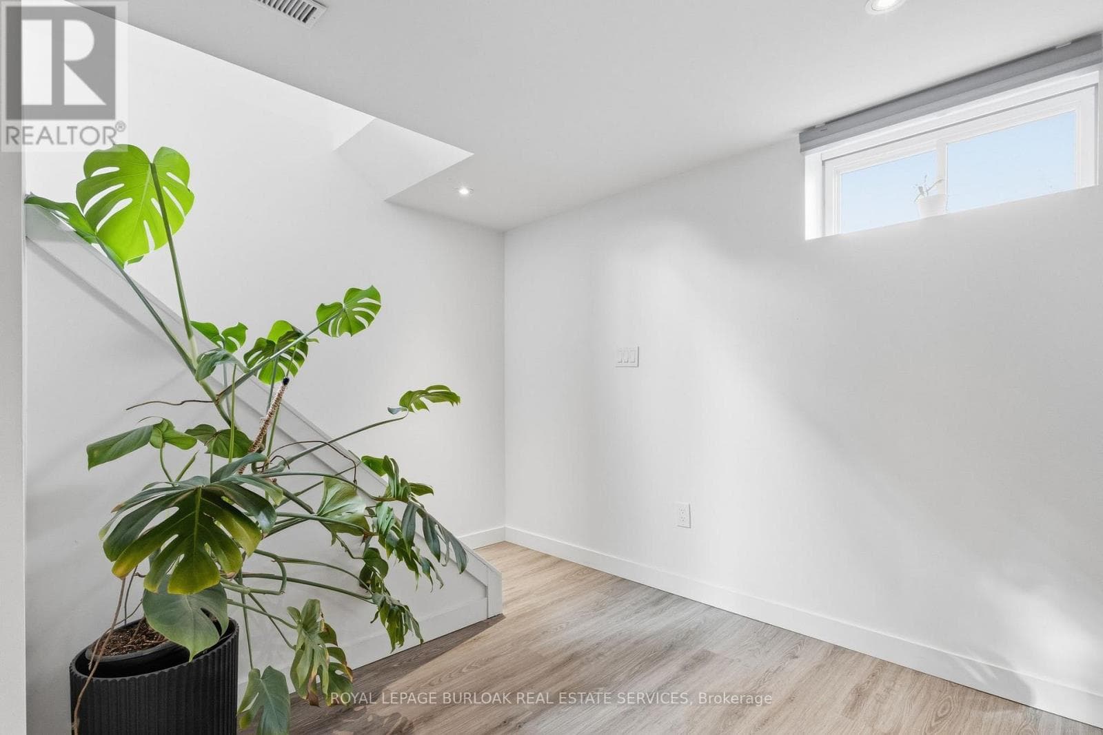 LOWER - 2112 AMESBURY CRESCENT — Burlington (Brant Hills), Ontario - Main photo