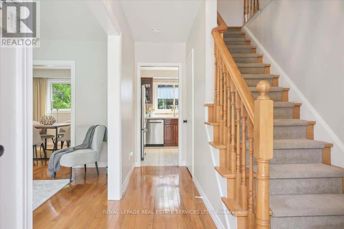 2340 HOMELANDS DRIVE — Mississauga (Sheridan), Ontario - Photo 4 of 46