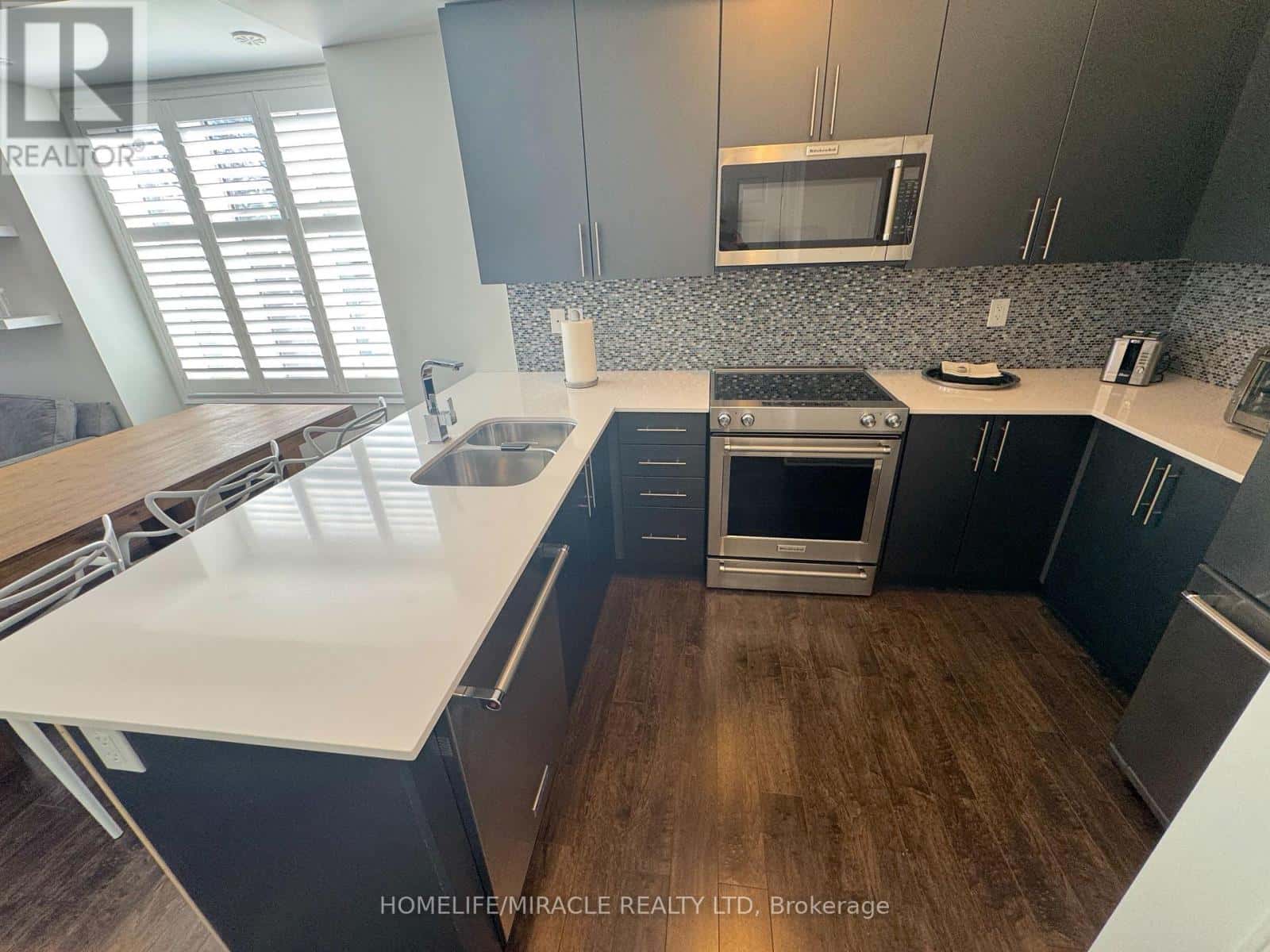 48 - 180 HOWDEN BOULEVARD — Brampton (Westgate), Ontario - Photo 5 of 25