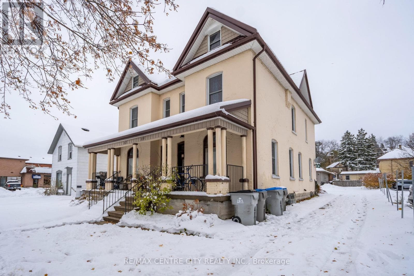 69 WATERT STREET S — St. Marys, Ontario - Main photo