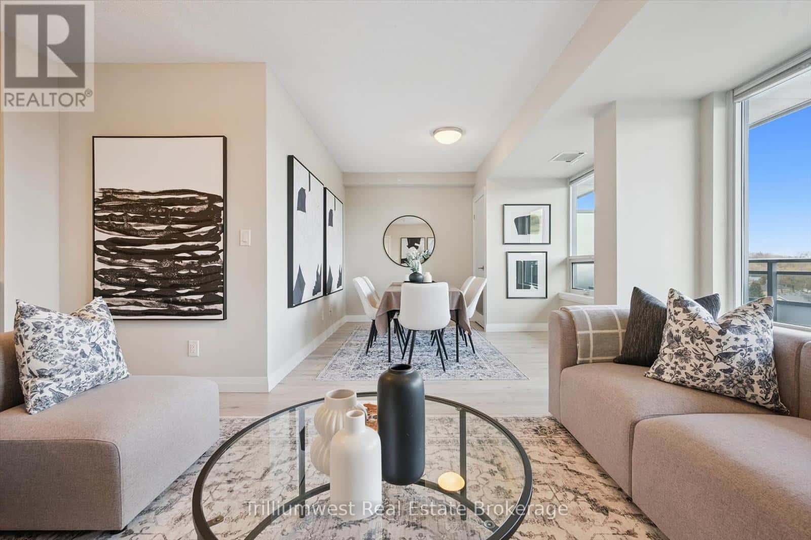 612 - 53 ARTHUR STREET S — Guelph (St. Patrick's Ward), Ontario - Photo 5 of 35