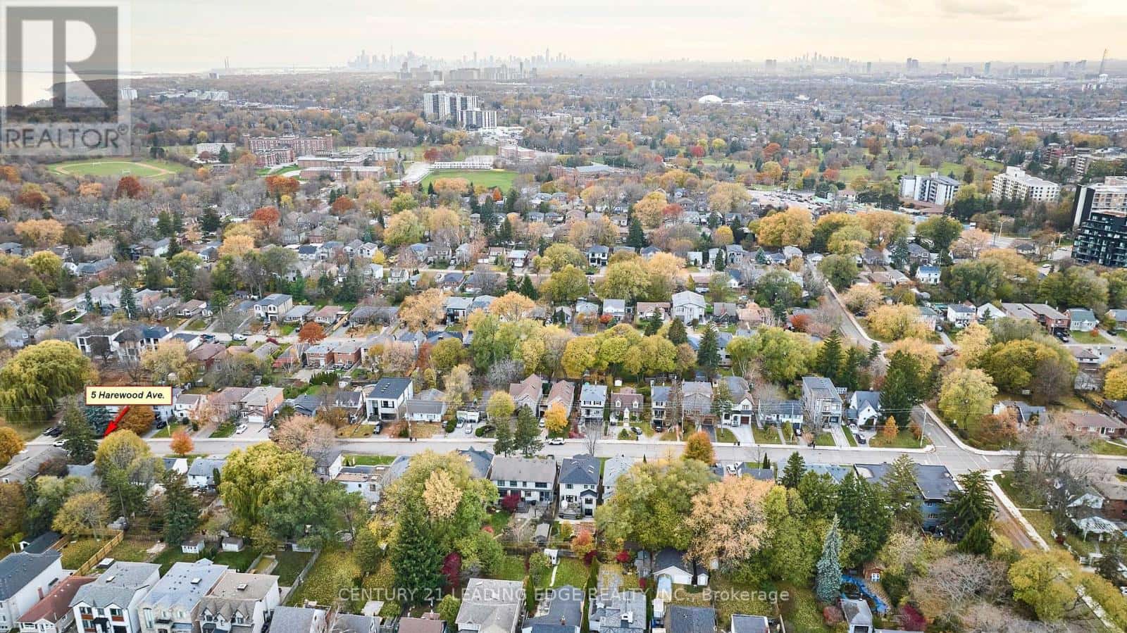 5 HAREWOOD AVENUE — Toronto (Cliffcrest), Ontario - Photo 4 of 32