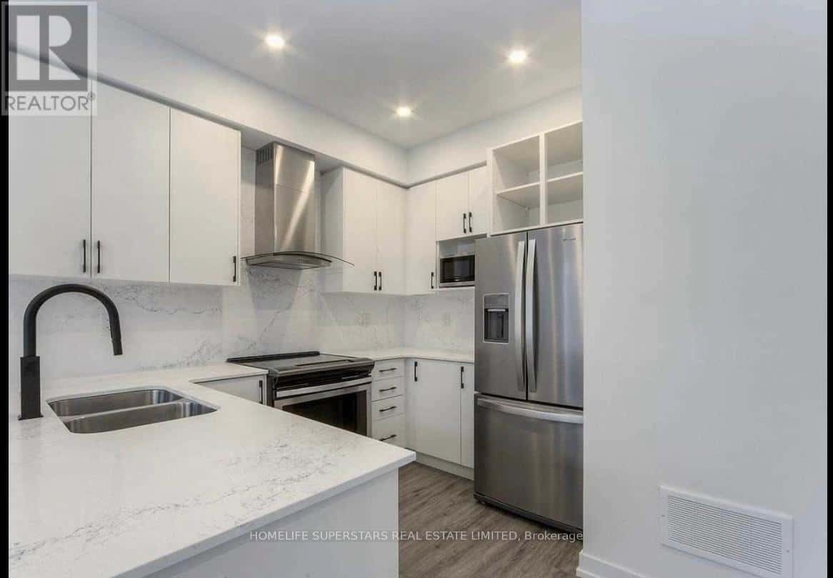 70 DALHOUSIE STREET — Vaughan (Vaughan Grove), Ontario - Photo 3 of 11