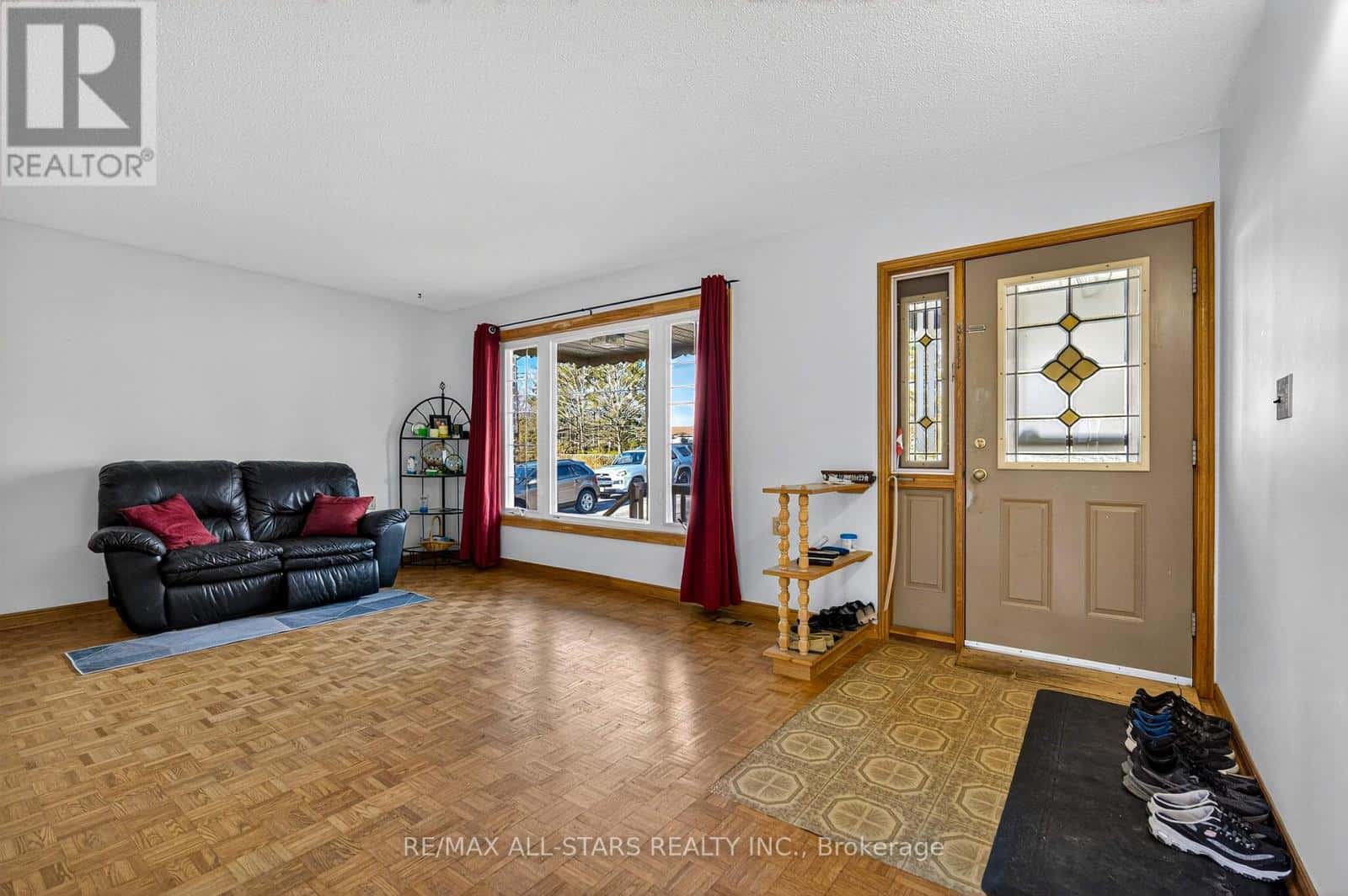 150 KING STREET W — Kawartha Lakes (Omemee), Ontario - Photo 5 of 34