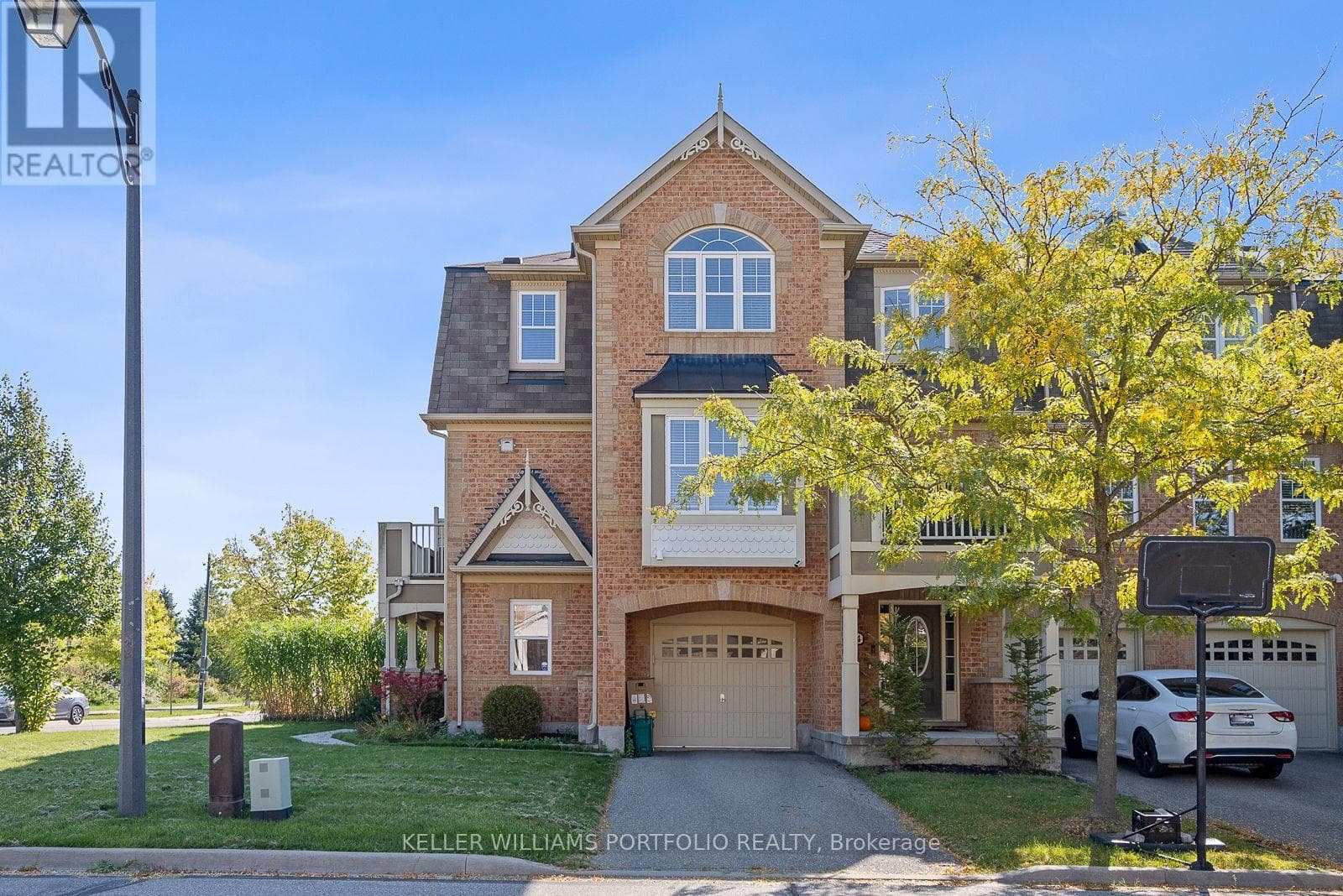 66 GLEAVE TERRACE — Milton (HA Harrison), Ontario - Main photo