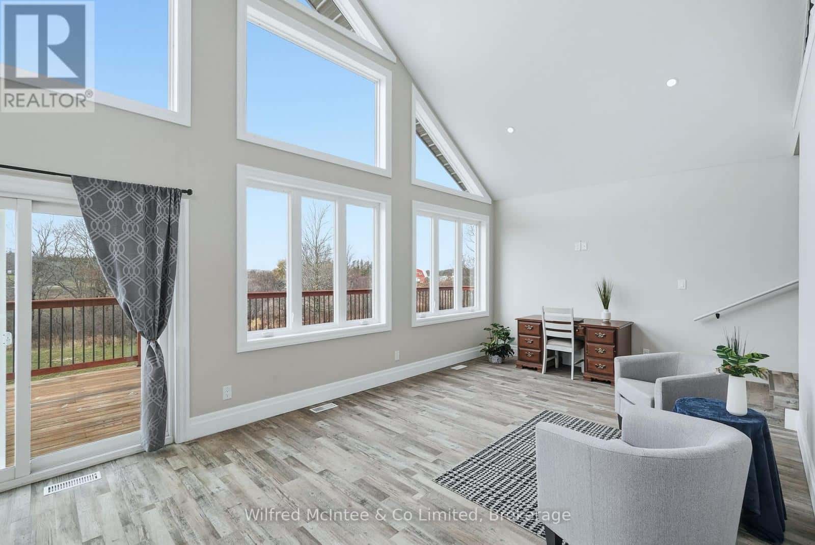 315225 HWY 6 — Chatsworth, Ontario - Photo 4 of 39