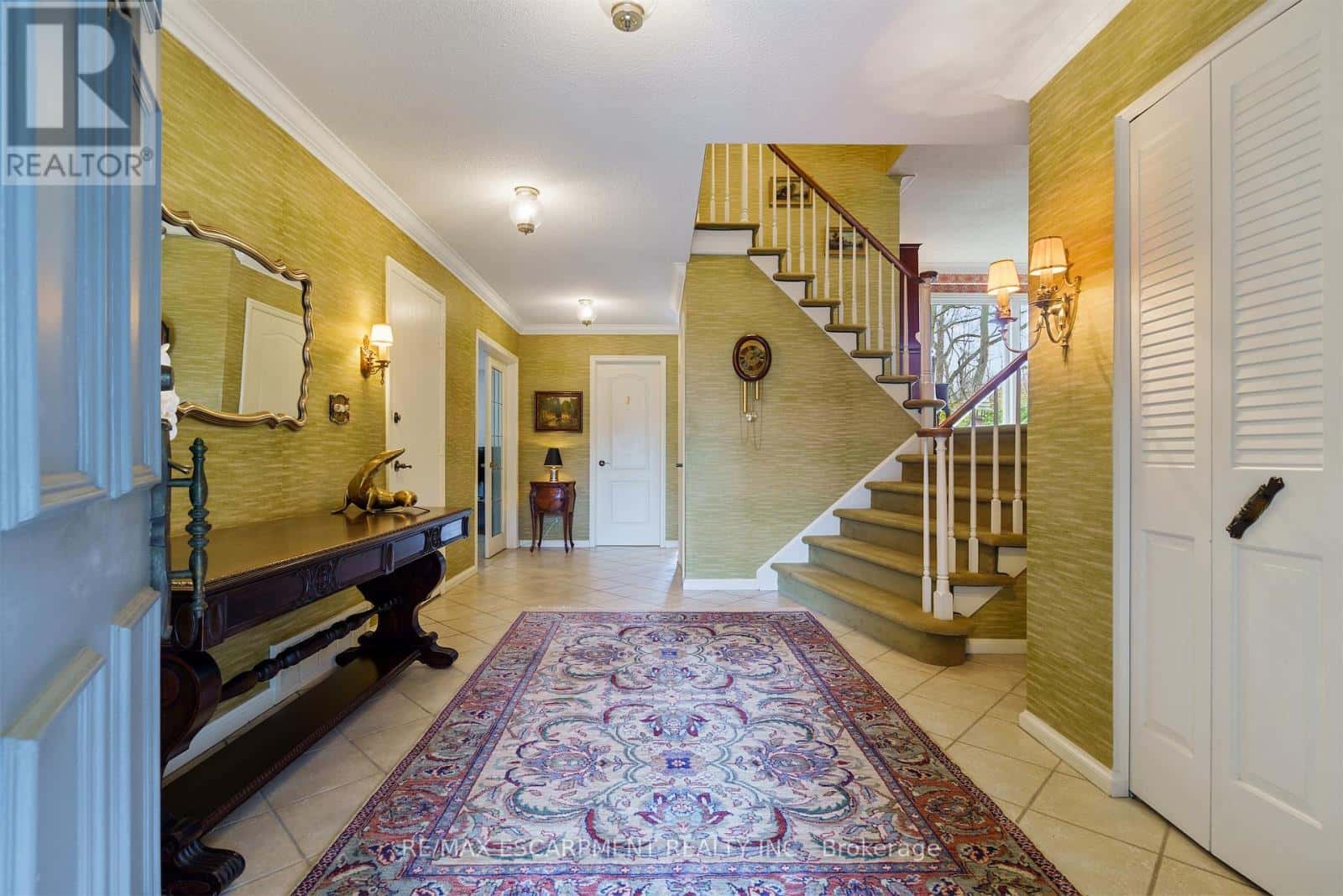 2 WALNUT GROVE — Hamilton (Dundas), Ontario - Photo 5 of 50