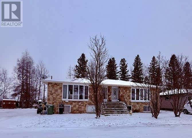 113 Cedar CRES