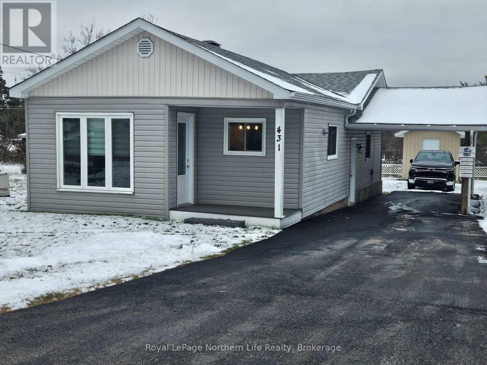 431 BRYDGES STREET — Mattawa, Ontario - Main photo