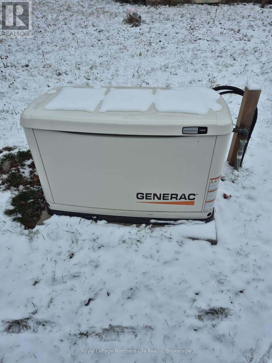 431 BRYDGES STREET — Mattawa, Ontario - Photo 4 of 21