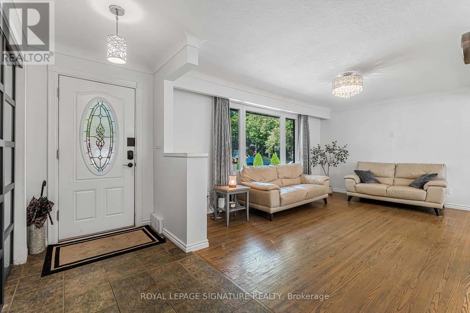 7210 WOODINGTON ROAD — Niagara Falls (Casey), Ontario - Photo 3 of 42