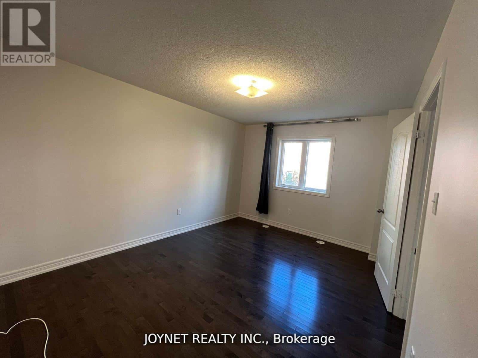 85 ROY GROVE WAY — Markham (Greensborough), Ontario - Photo 3 of 21