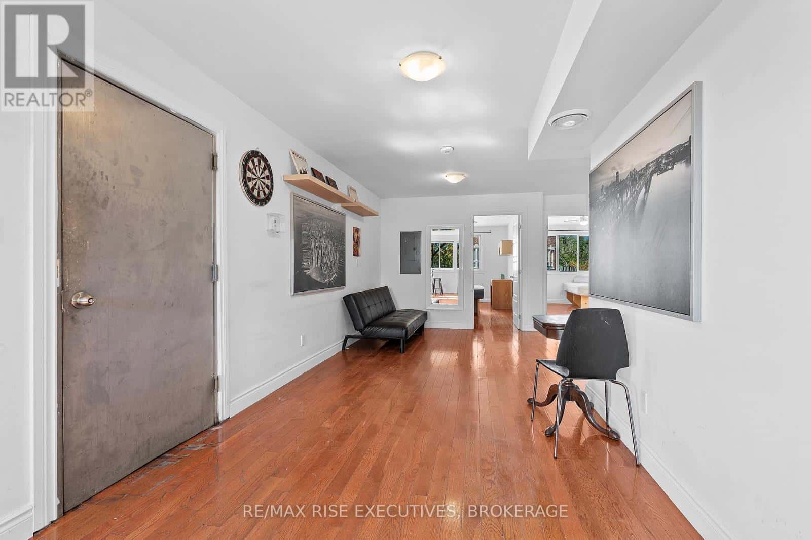 682 PRINCESS STREET — Kingston (Central City East), Ontario - Photo 5 of 50