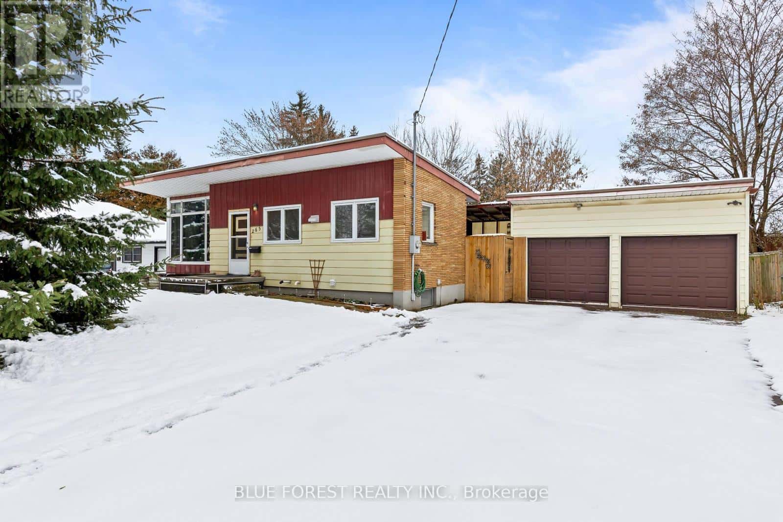 265 CLARKE ROAD — London East (East H), Ontario - Photo 2 of 38