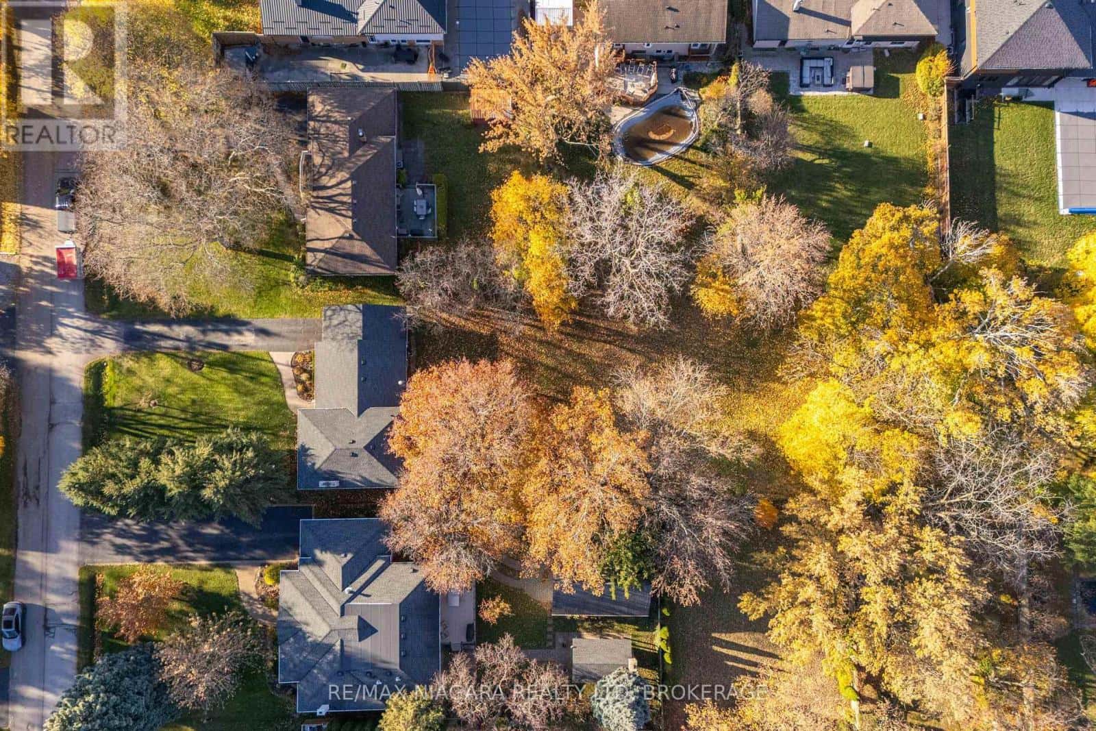 315 BUTLER STREET — Niagara-on-the-Lake (Town), Ontario - Photo 4 of 28