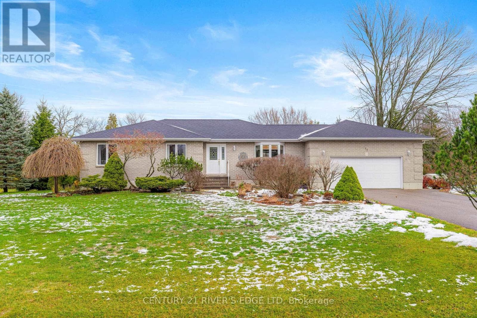 15 JONES COURT — Augusta, Ontario - Main photo