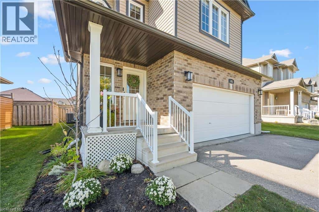 665 ALBERT Avenue N — Listowel, Ontario - Photo 3 of 36