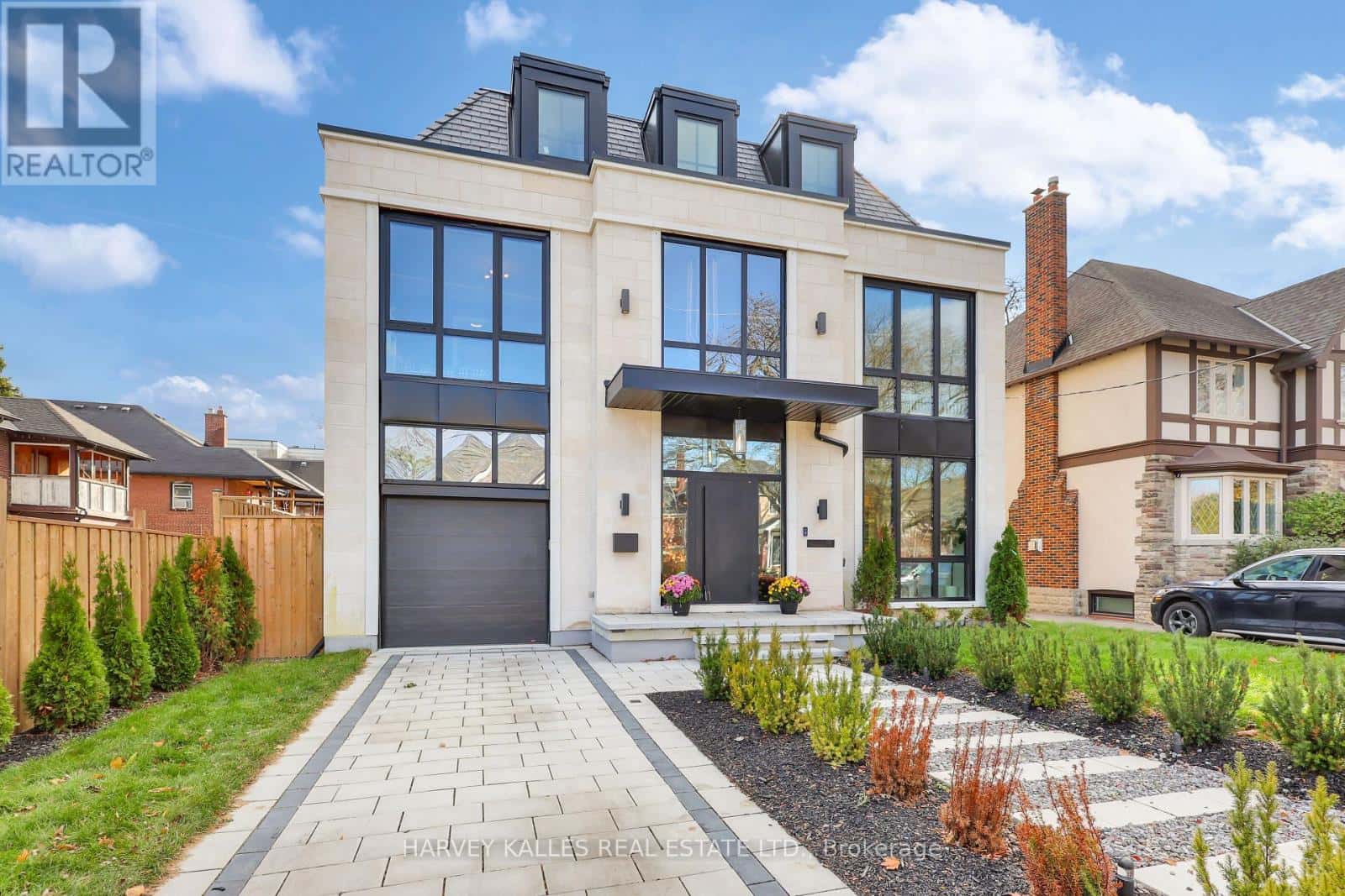 159 CORTLEIGH BOULEVARD — Toronto (Lawrence Park South), Ontario - Photo 2 of 50