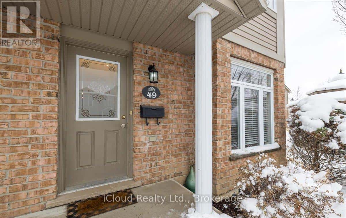 49 - 1600 MICKLEBOROUGH DRIVE — London North (North I), Ontario - Photo 3 of 33