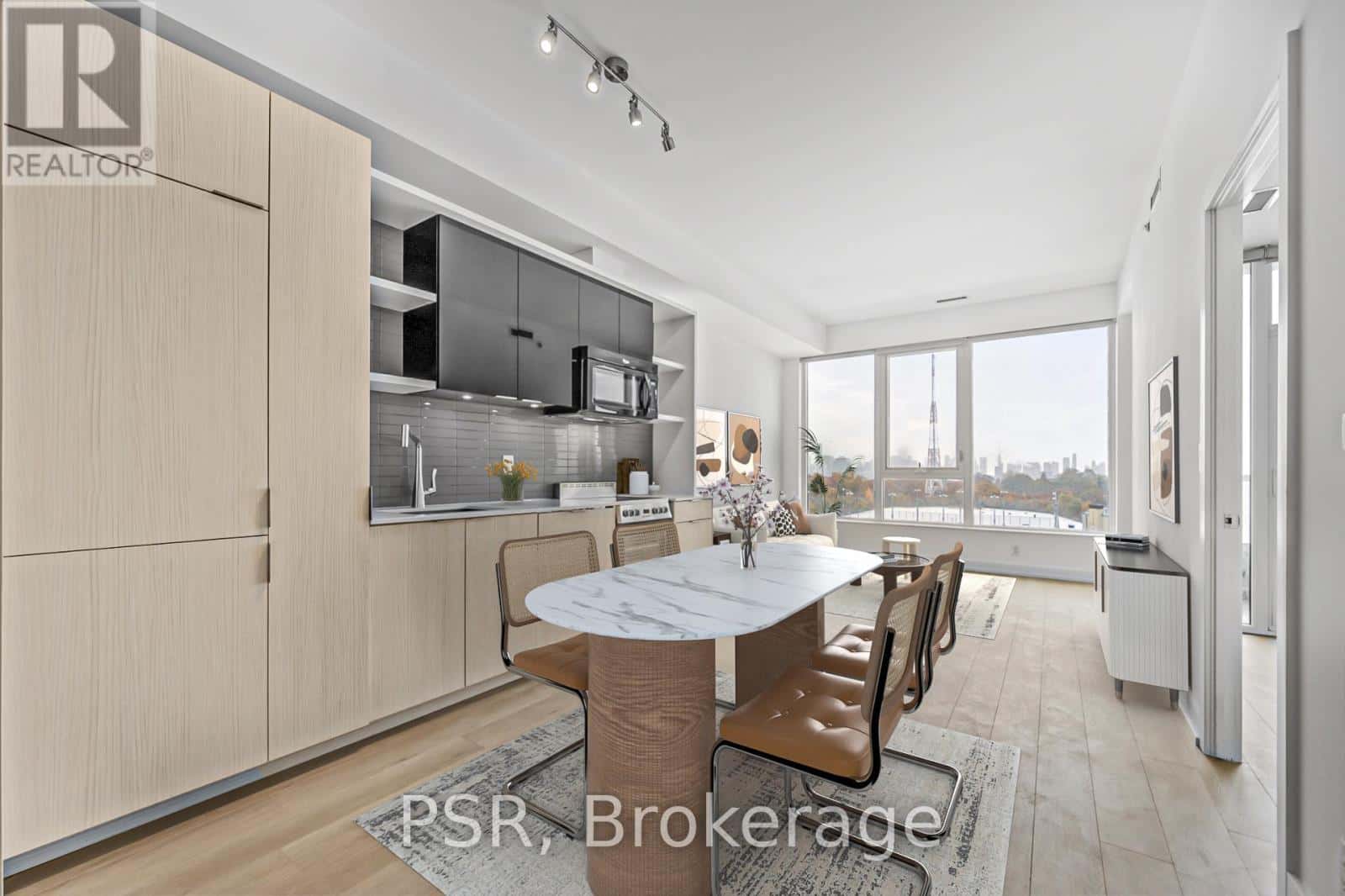 6 Parkwood Avenue 607