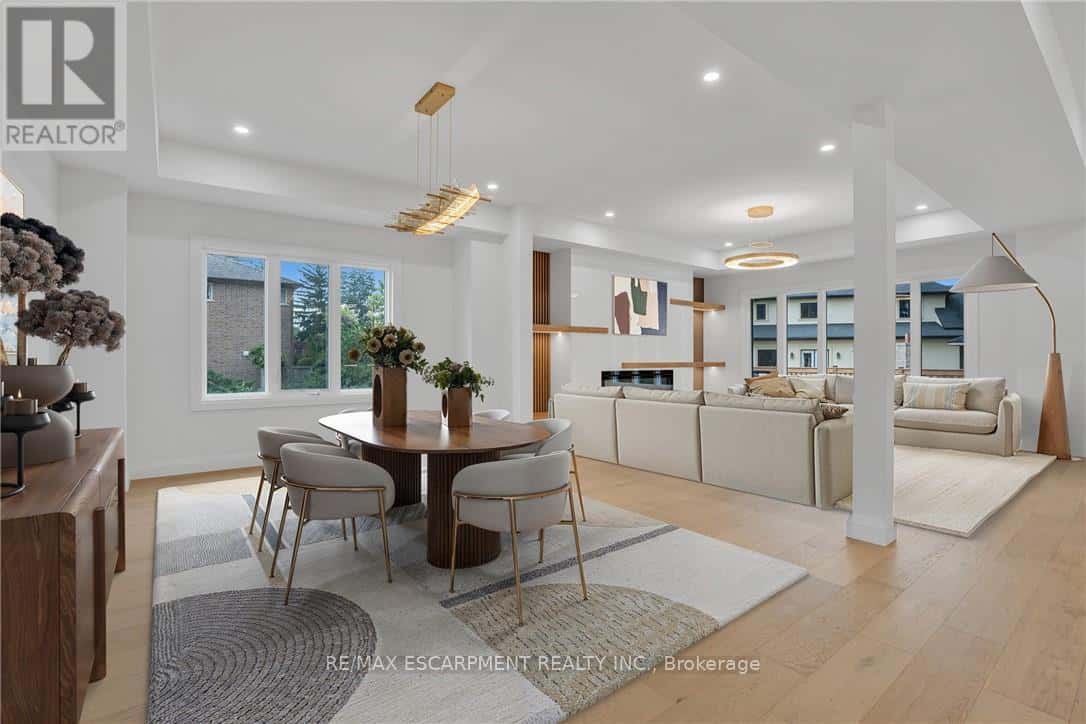 386 SOUTHCOTE ROAD — Hamilton (Meadowlands), Ontario - Photo 2 of 50