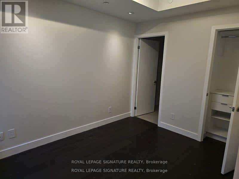 607 - 160 KINGSWAY CRESCENT — Toronto (Kingsway South), Ontario - Photo 4 of 11