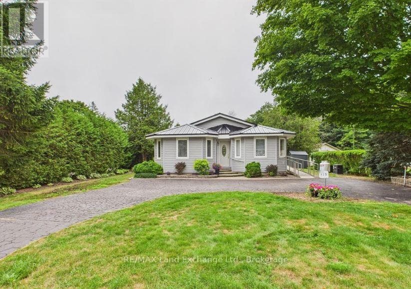 119 SENECA STREET — Huron-Kinloss, Ontario - Main photo