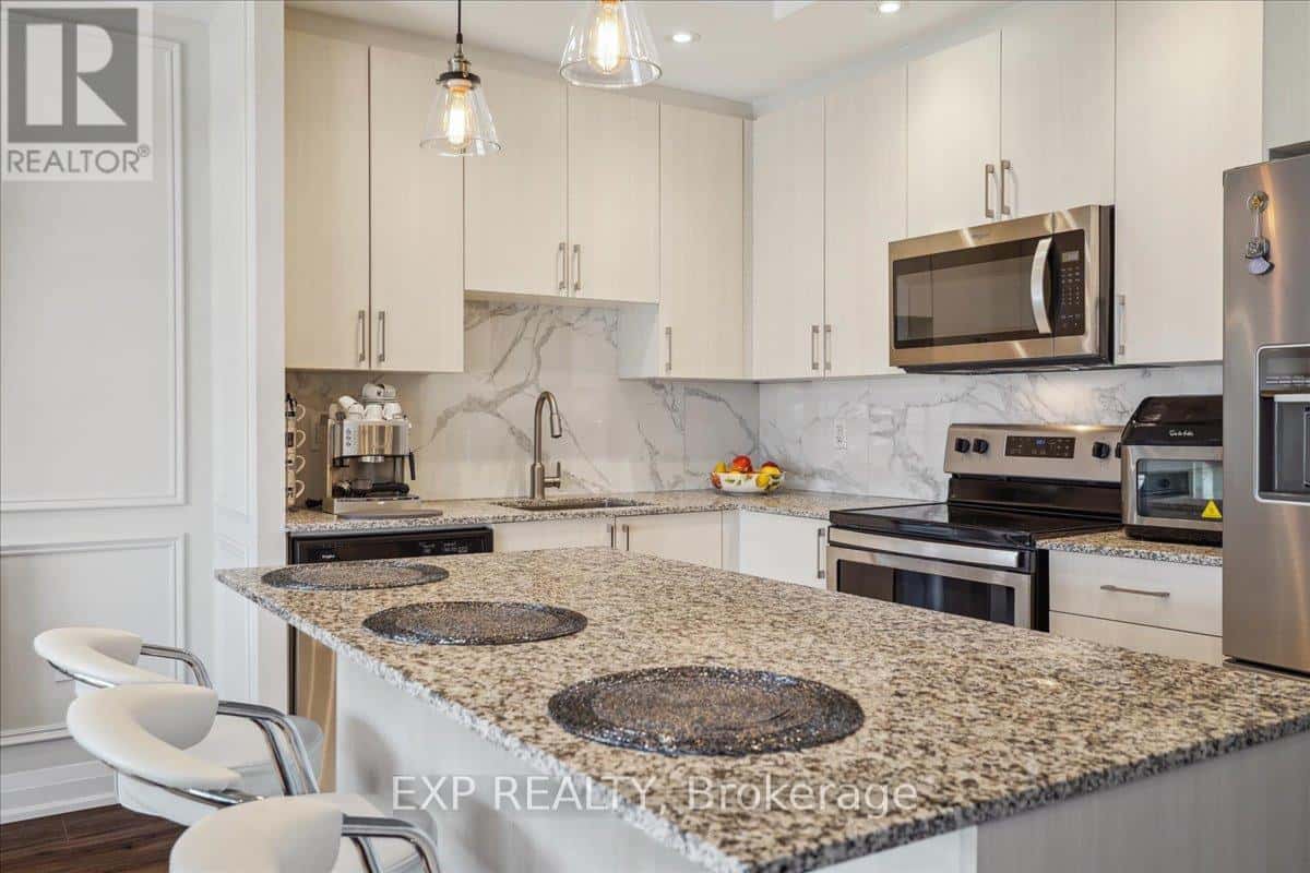 A203 - 5309 HIGHWAY 7 — Vaughan (Vaughan Grove), Ontario - Photo 4 of 26