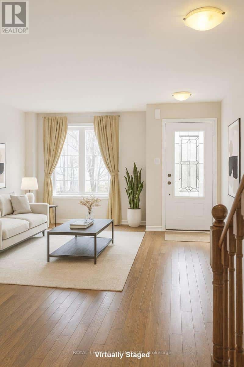 23A YARROW ROAD — Toronto (Keelesdale-Eglinton West), Ontario - Photo 2 of 10