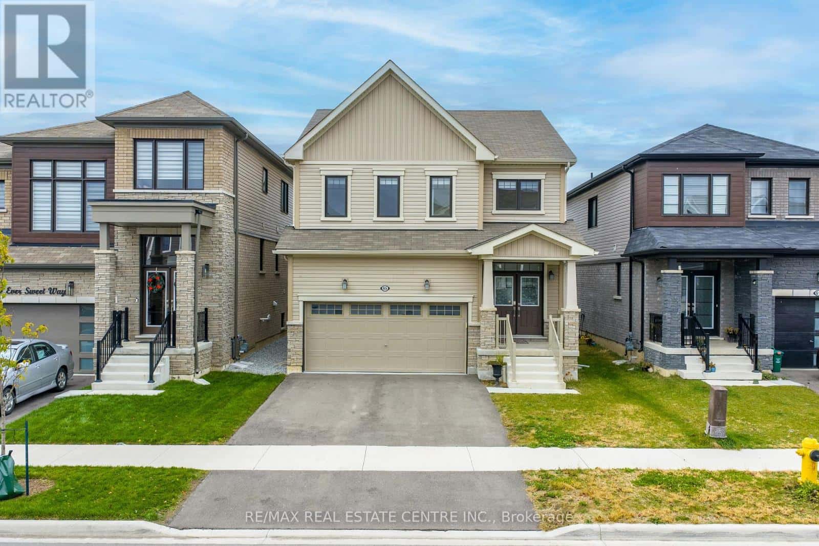 65 EVER SWEET WAY — Thorold (Allanburg/Thorold South), Ontario - Photo 3 of 50