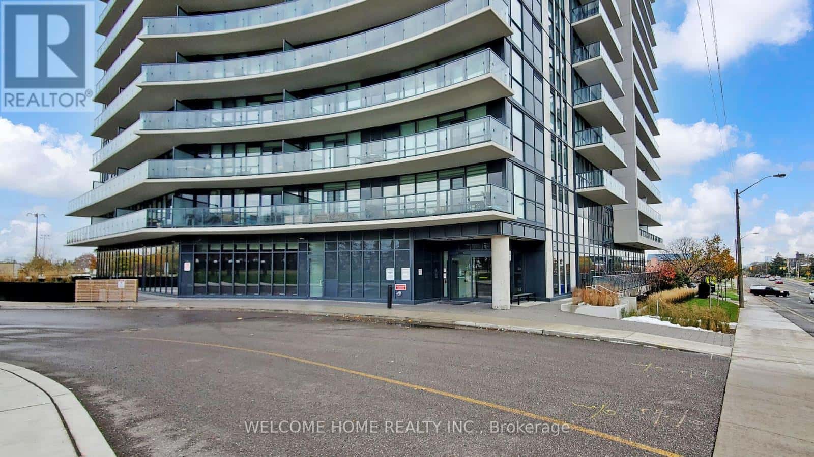 504 - 1461 LAWRENCE AVENUE W — Toronto (Brookhaven-Amesbury), Ontario - Photo 4 of 42