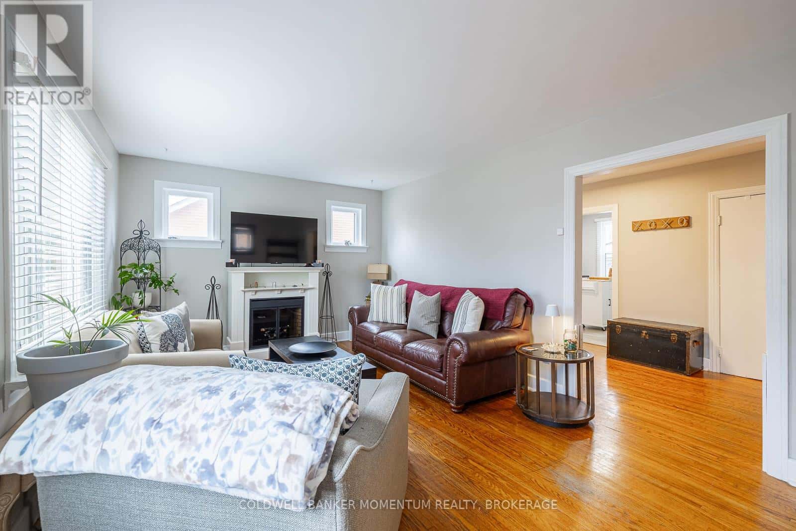 46 HAROLD AVENUE — Welland (Welland Downtown), Ontario - Photo 3 of 33