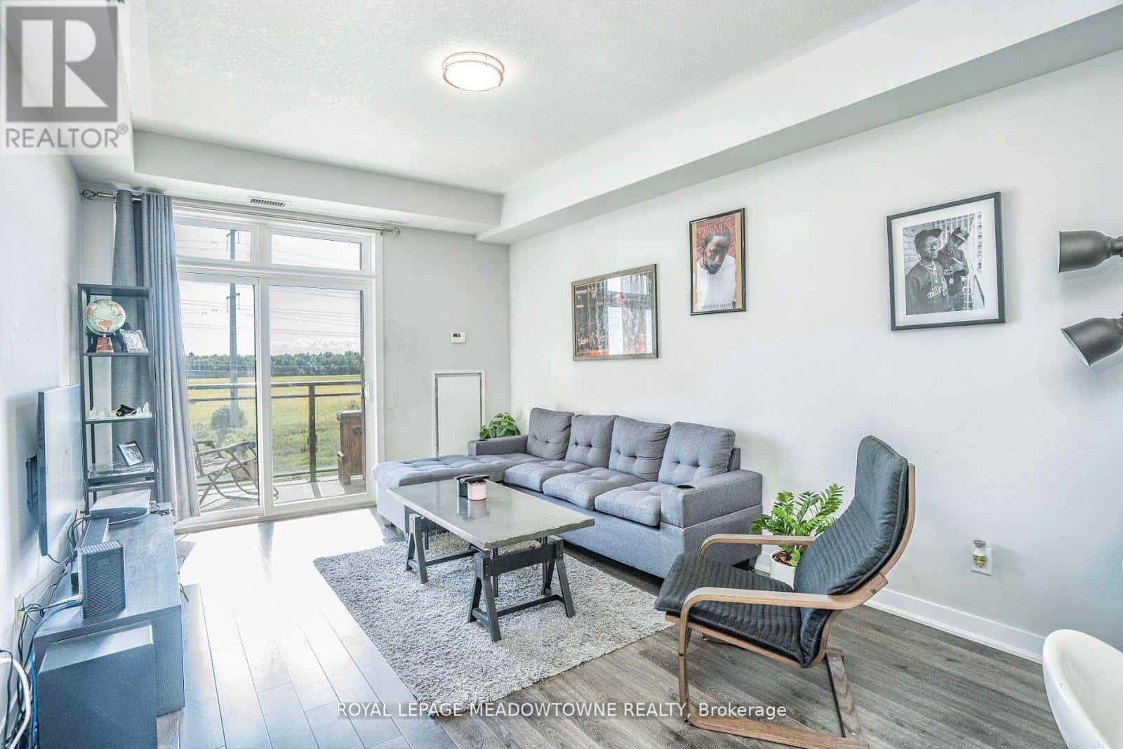 323 - 5317 UPPER MIDDLE ROAD — Burlington (Orchard), Ontario - Photo 2 of 25