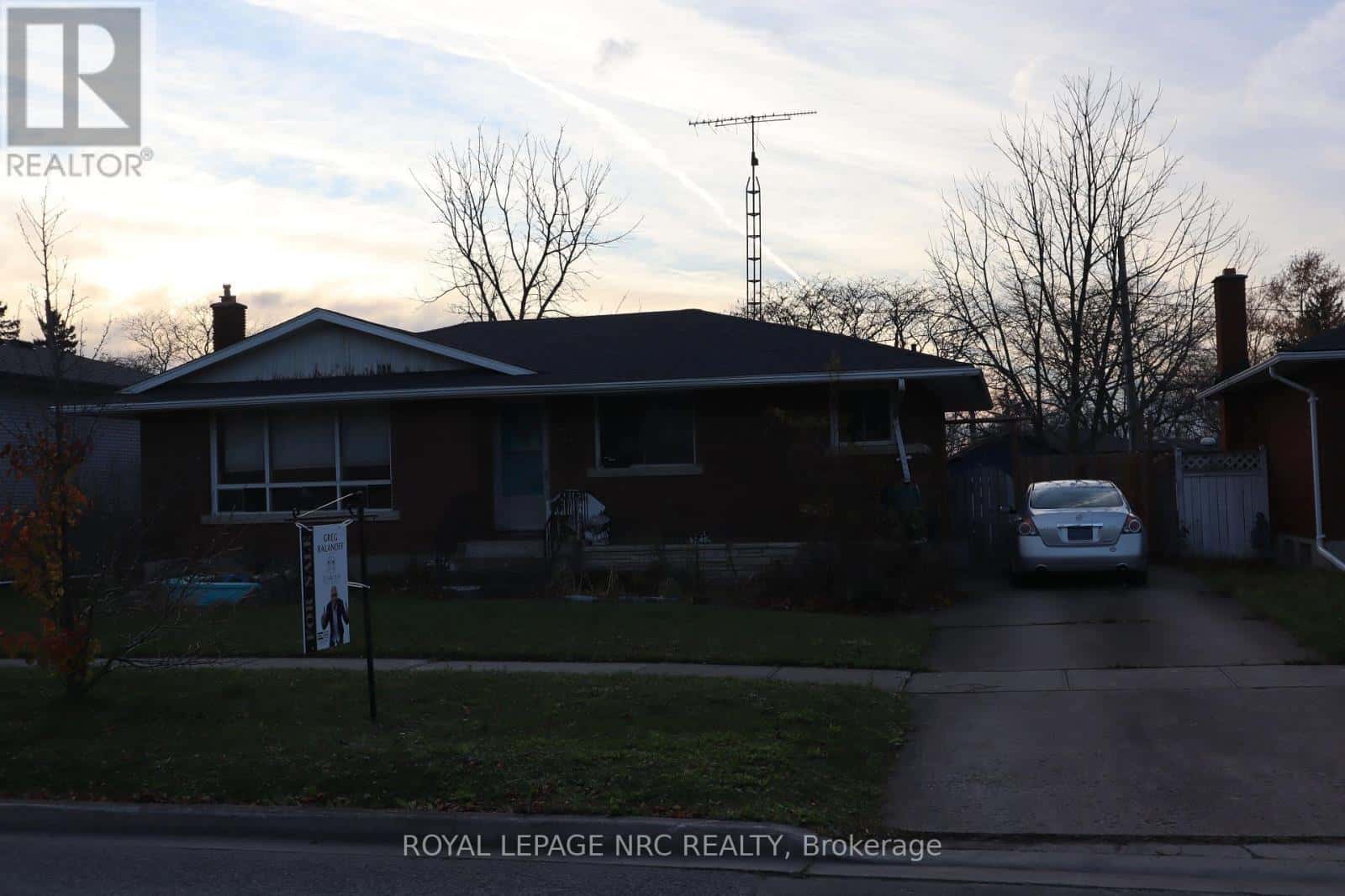 21 CLEARVIEW HEIGHTS — St. Catharines (Burleigh Hill), Ontario - Photo 3 of 11