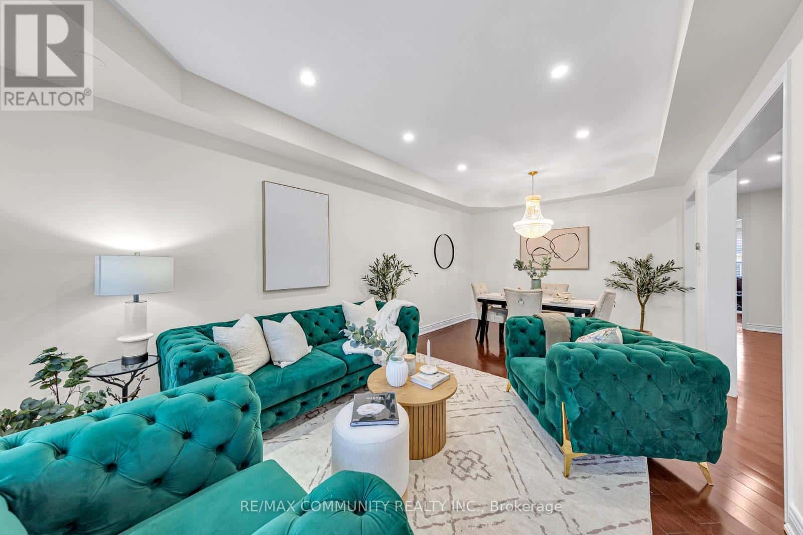 17 ROUGE BANK DRIVE — Markham (Legacy), Ontario - Photo 4 of 50