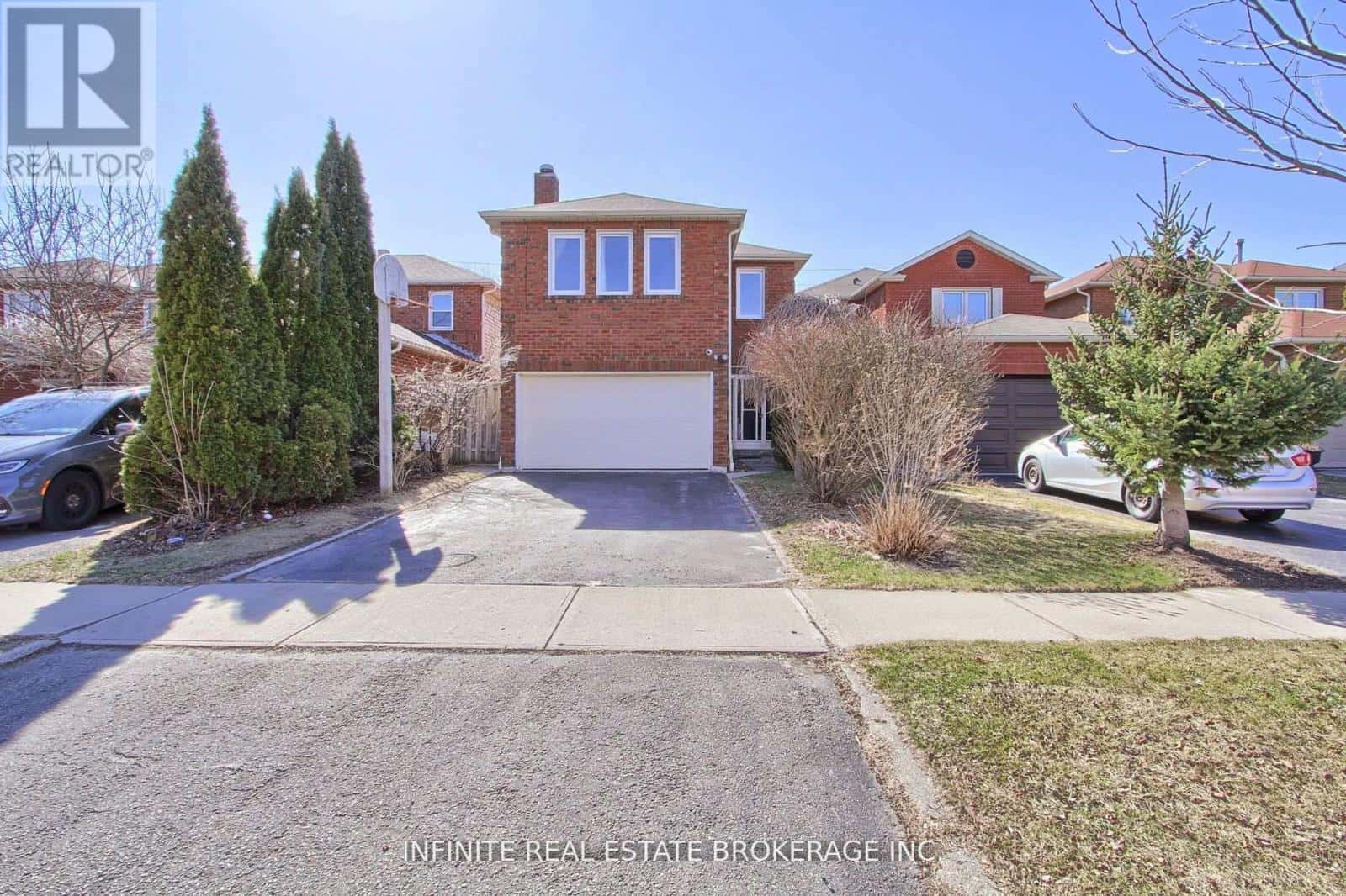 70 SABLE CRESCENT — Whitby (Rolling Acres), Ontario - Photo 2 of 50