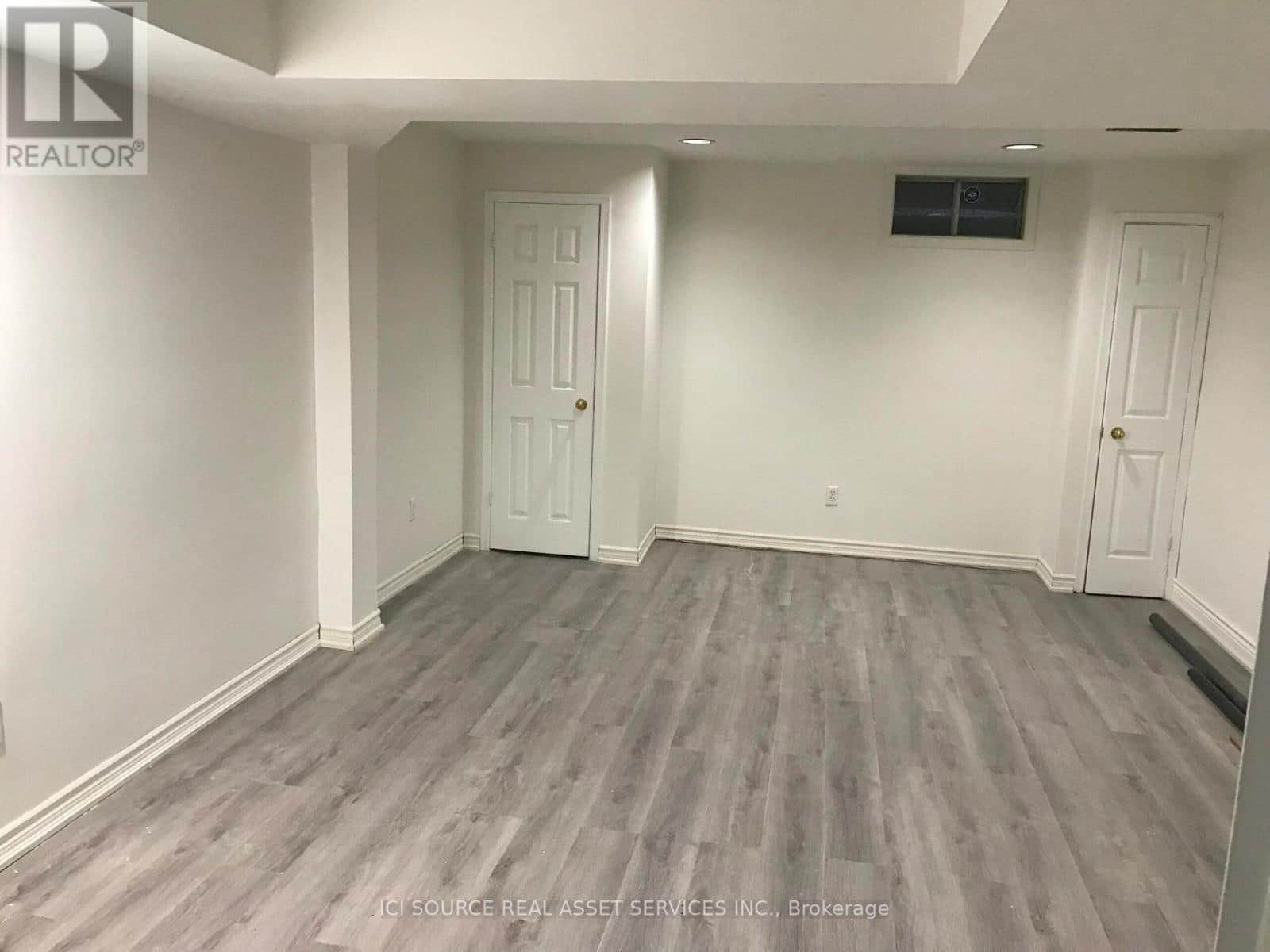 LOWER - 155 HIGHLAND CRESCENT - Photo 3 of 12, Toronto (Bridle Path-Sunnybrook-York Mills), Ontario