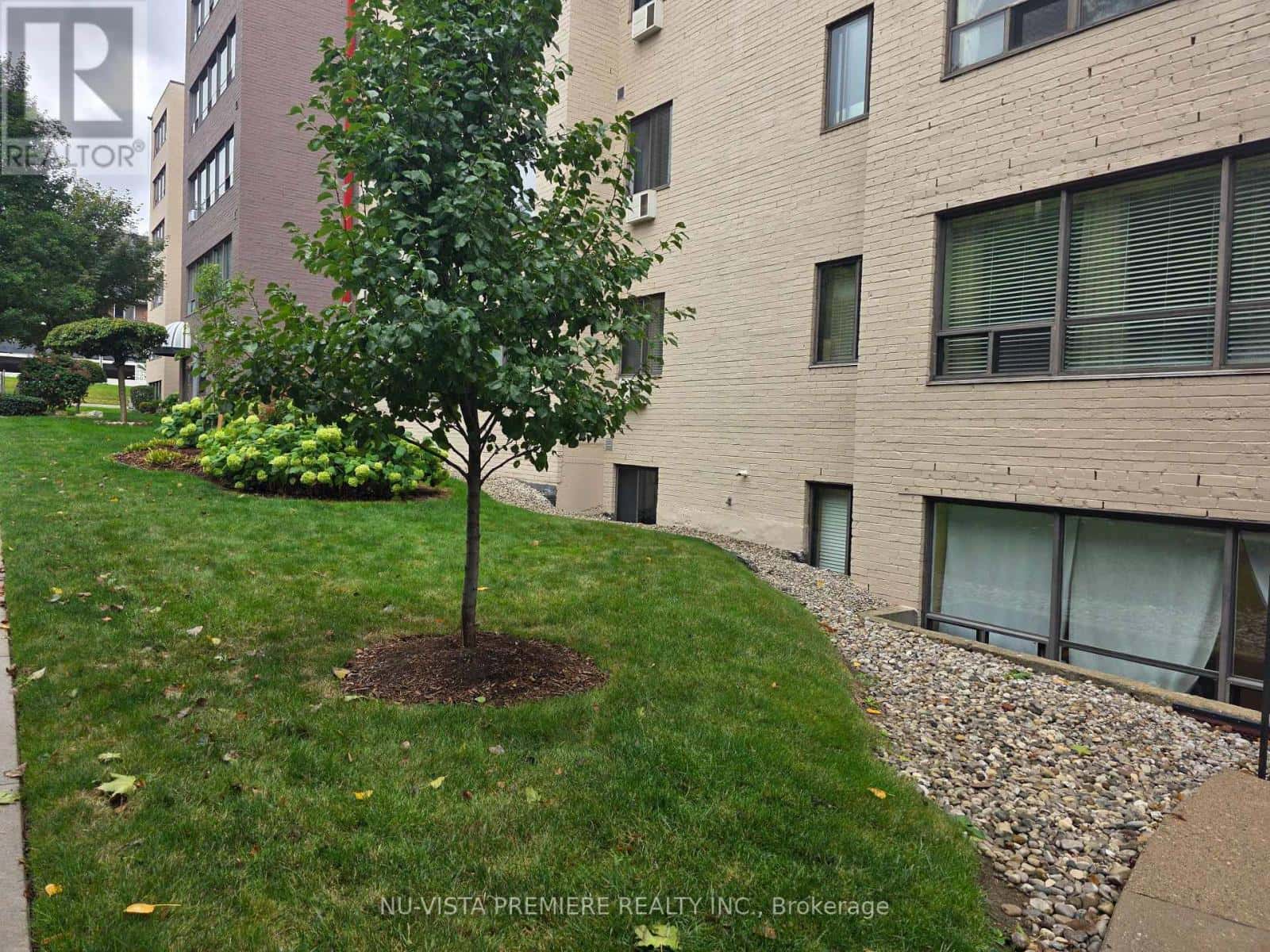 B1 - 650 CHEAPSIDE STREET — London East (East C), Ontario - Photo 2 of 12