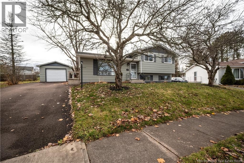 102 Notingham Drive — Moncton, New Brunswick - Main photo