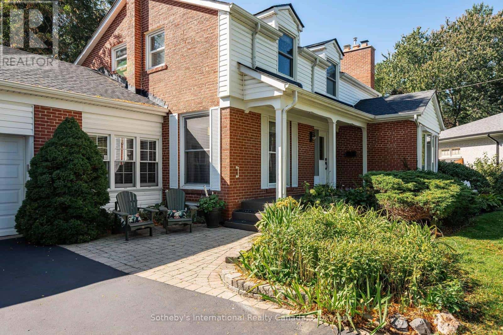 1662 BRAMSEY DRIVE — Mississauga (Lorne Park), Ontario - Photo 5 of 46